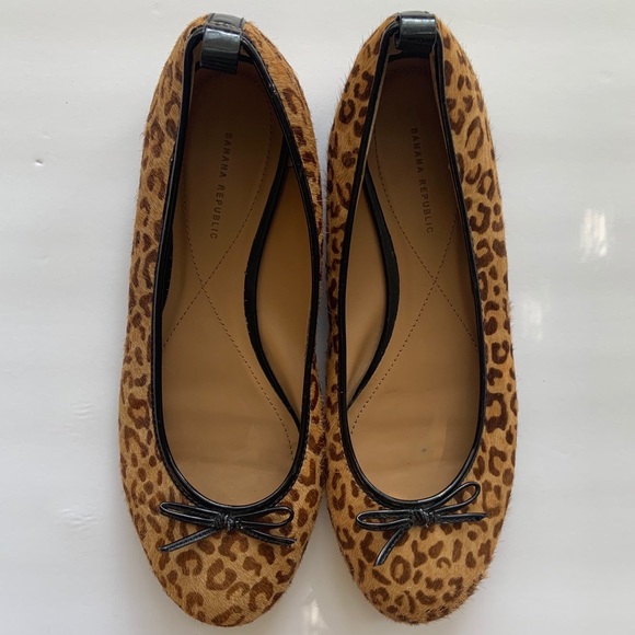 Banana Republic Shoes - Banana Republic Leopard Print Flat